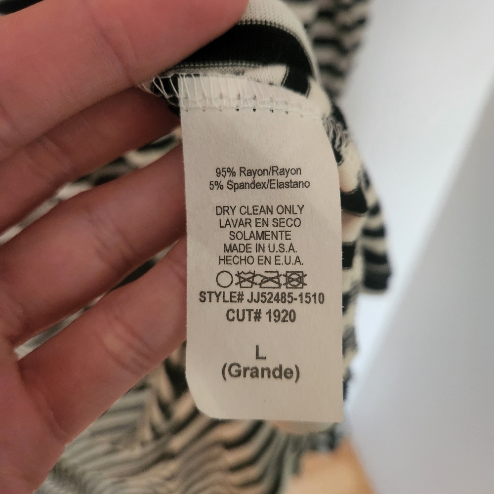 NWT ee:some Cardigan - Picture 5 of 8